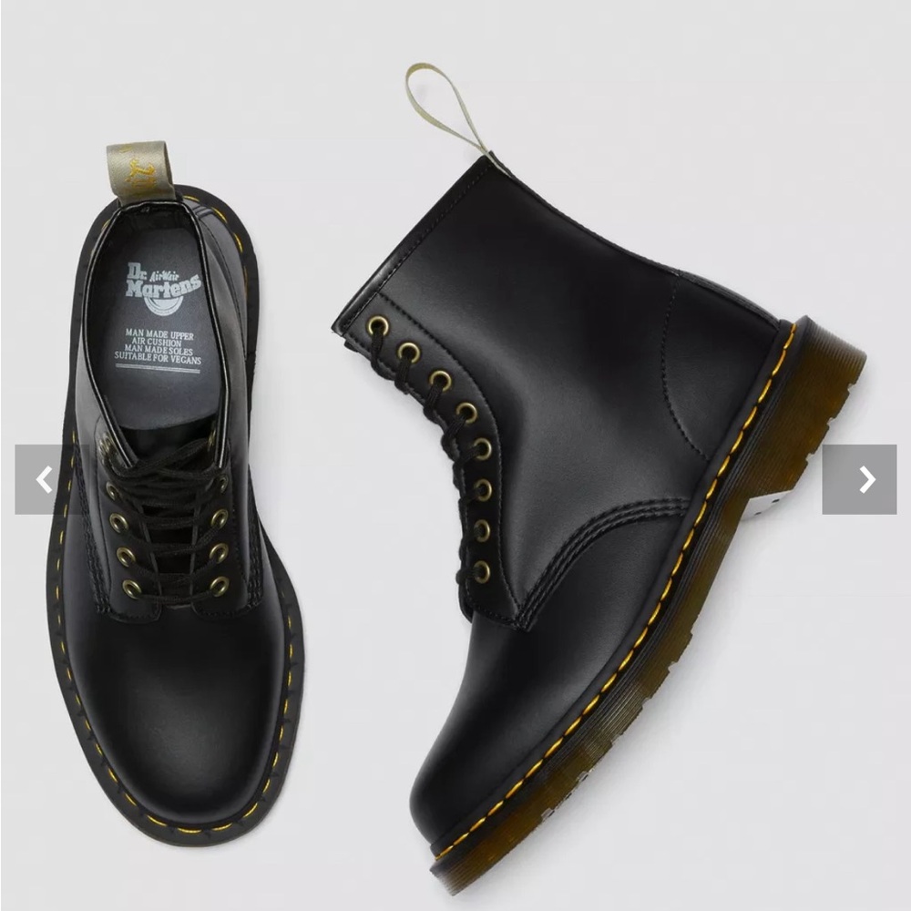 💥NWOT💥 Vegan 1460 8-eye Lace Up Doc Martens Boots - Picture 6 of 16